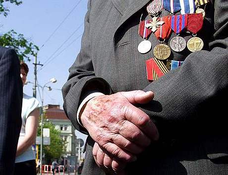 Česko vyznamenalo hrdiny
v Den válečných veteránů