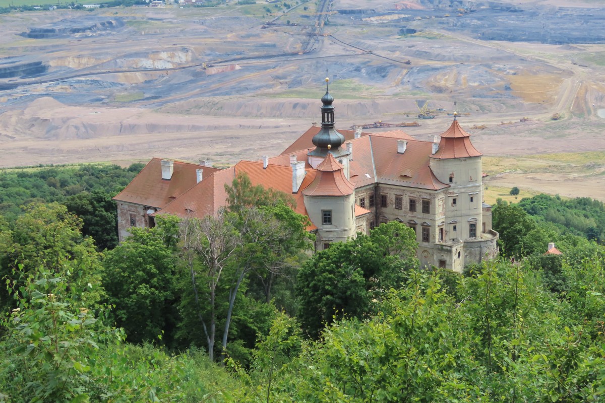 Jezeří