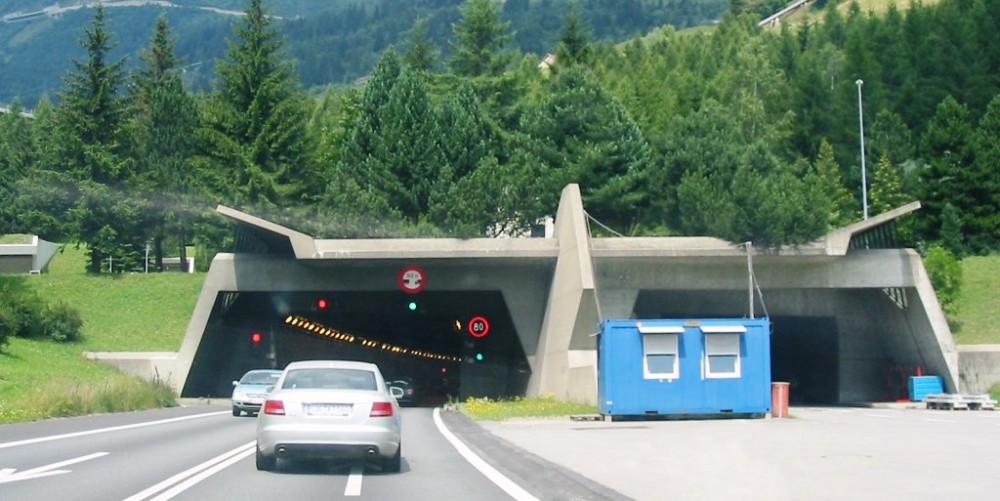 Gotthardský tunel držel
primát dvě desetiletí