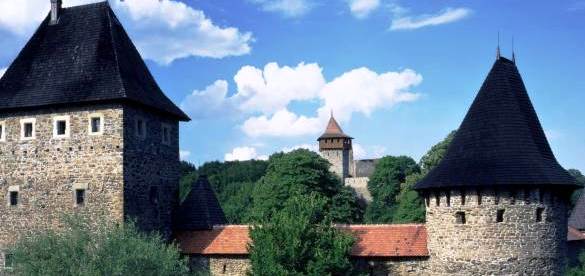 Hrad Helfštýn bude hostit
přehlídku historie vojenství