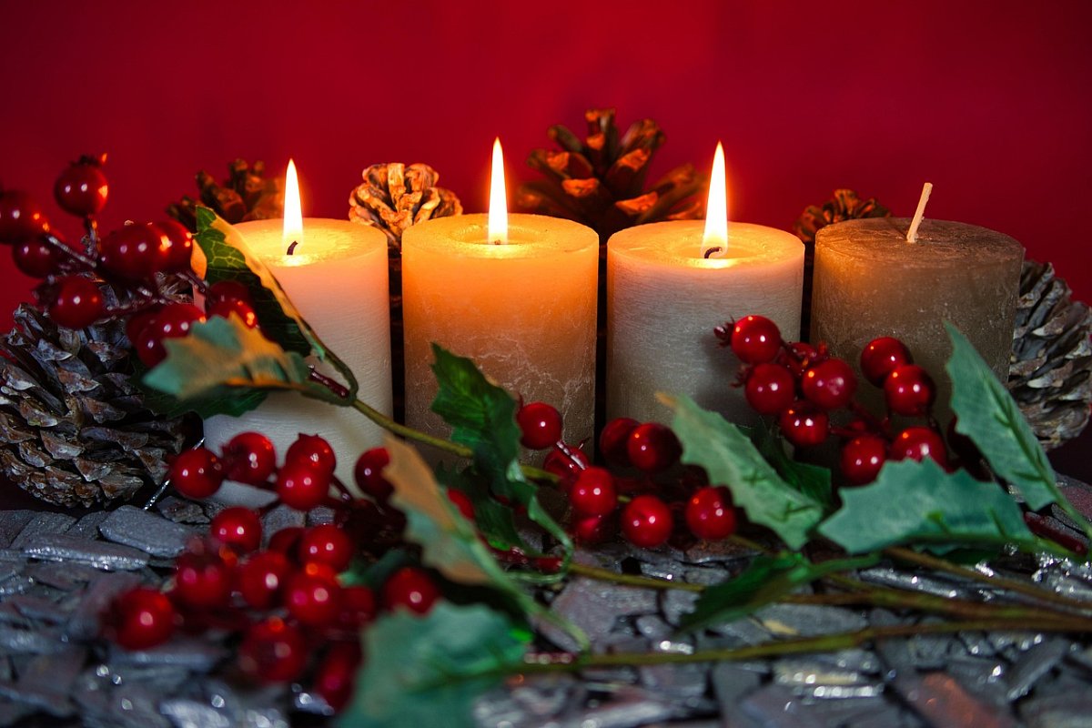 christmas-3884563_1280.jpg