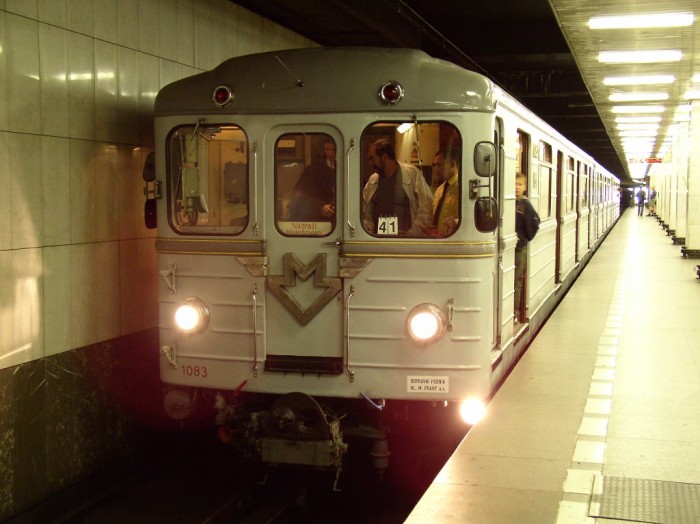 Metro vypraví historické
soupravy ze 70. let