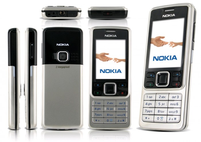 Nokia – průkopník mobilních
telefonů, má existenční potíže