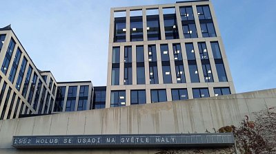 04-283.jpg