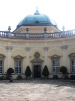 Nádvoří zámku