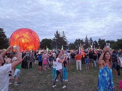 06-215.jpg