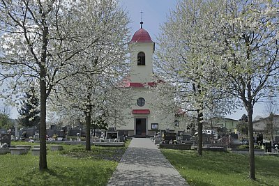 Katolický kostel v Hošťálkové