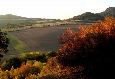 08-bile-strane-2.jpg