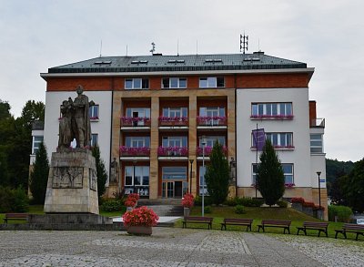 13-443.jpg