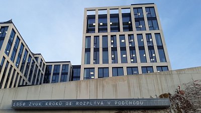 14-416.jpg