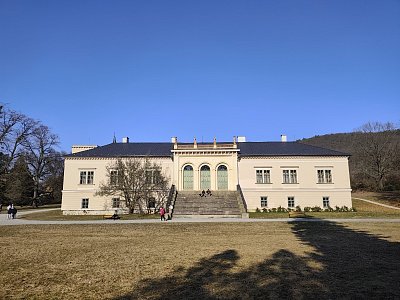 18-352.jpg