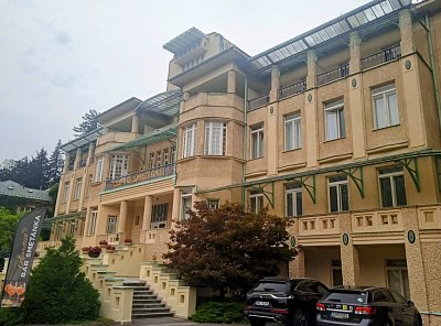 2-415.jpg