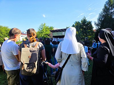 Z vinobraní Domova sv. K. Boromejského *