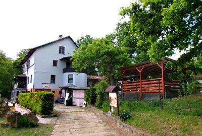245-1852-1.jpg