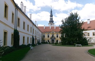 245-6288.jpg