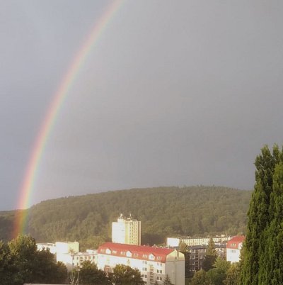 Duha nad městem