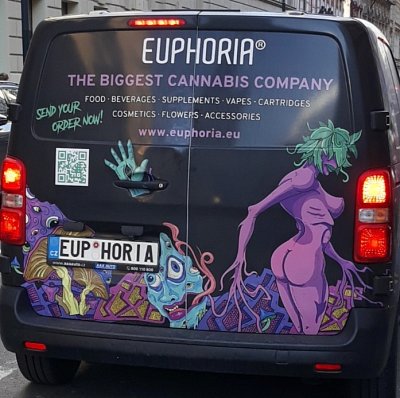 32-eup-h0ria.jpg