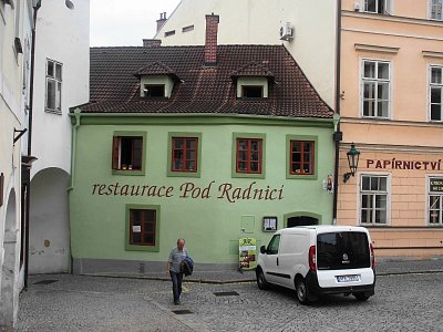 371-2.jpg