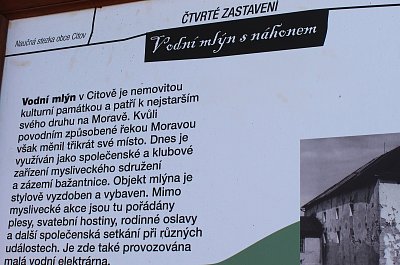 Vodní mlýn