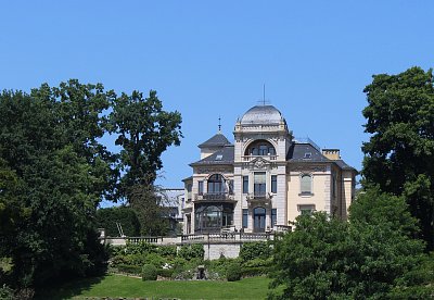 Stavba