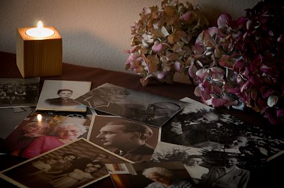 Nad rodinnými fotografiemi...