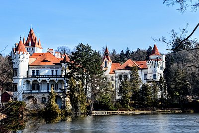 Zámek Žinkovy
