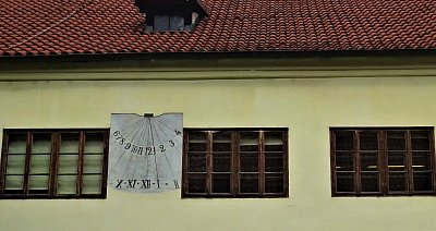 Za pár … *
