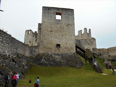 Nádvoří