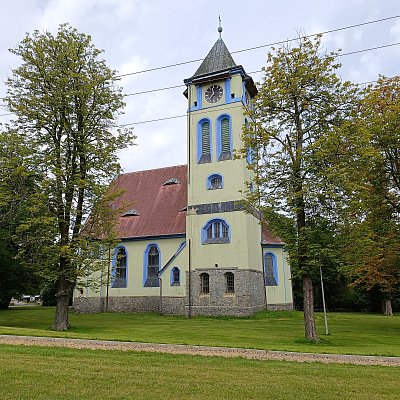 Secesní kaple sv.Josefa...     *