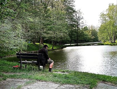 Přišel, nahodil a usedl