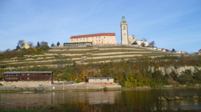 Mělník - zámek s kostelem sv. Petra a Pavla