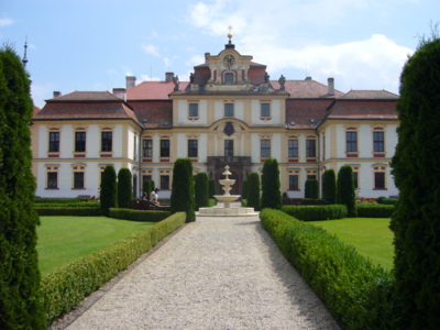 Zámek Jemniště