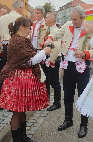 Tož nalej