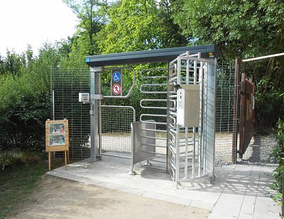 dscn1928-1.jpg