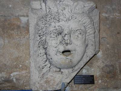Medúza - 3.stol.