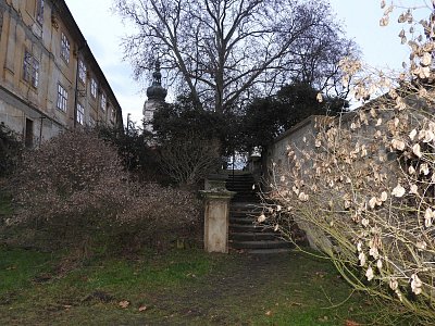 dscn4155-vstup-do-parku.jpg