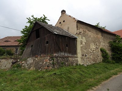 dscn4646-drevena-bouda.jpg