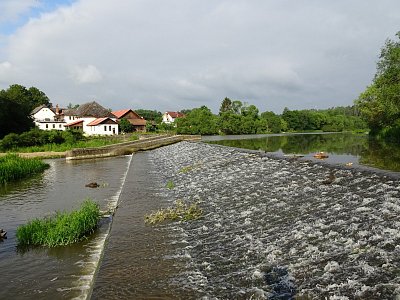 kacov-sazava-splav.jpg