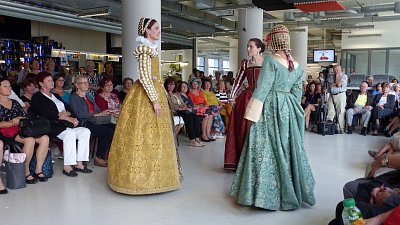 p1100542-2.jpg