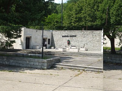 pamatnik-8.jpg