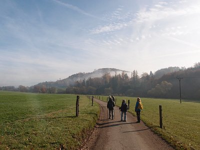 pb051178.jpg