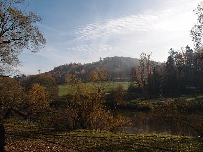 pb051183.jpg