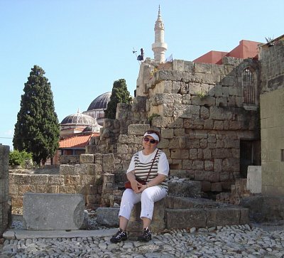 Rhodos 2014, odpočinek před Velmistrovským palácem