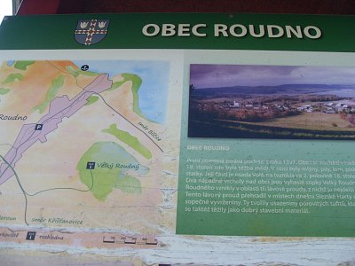 Jsme v obci Roudno