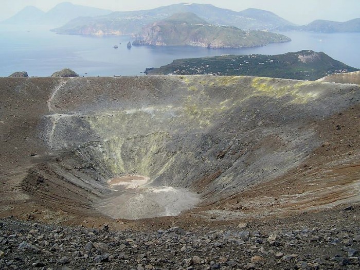 Soutěž: Prázdniny s dětmi 
na sopkách Itálie (Díl II. - Vulcano)